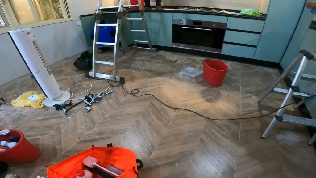 kitchen deep cleaning team dubai