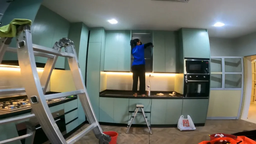 kitchen deep cleaning dubai