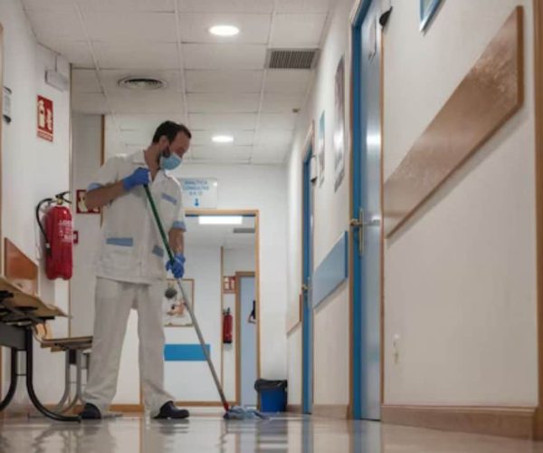 Hospital-Cleaning-Services-in-Dubai.jpg